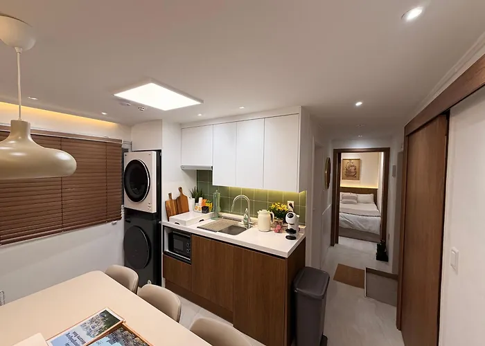 Ireh Gyeongbokgung, Inwangsan,seochon,gwanghwamun,4 Beds,parking Available アパート *
