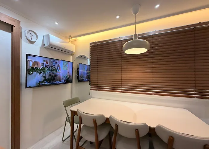 Ireh Gyeongbokgung, Inwangsan,seochon,gwanghwamun,4 Beds,parking Available *