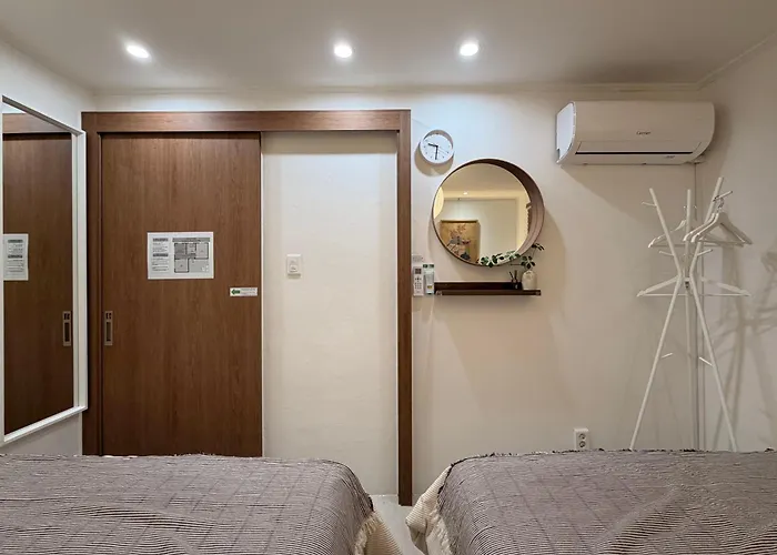 Ireh Gyeongbokgung, Inwangsan,seochon,gwanghwamun,4 Beds,parking Available アパート ソウル特別市