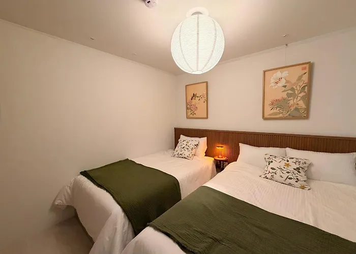Ireh Gyeongbokgung, Inwangsan,seochon,gwanghwamun,4 Beds,parking Available ソウル特別市